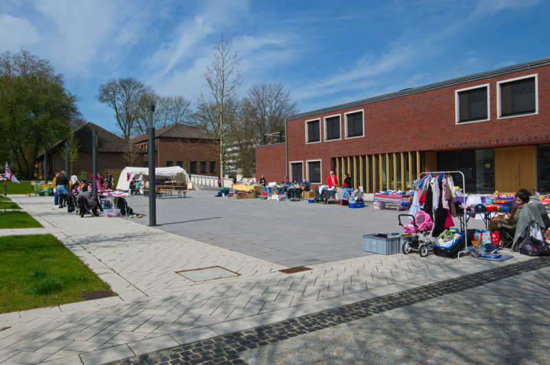 Ein Blick über den Flohmarkt